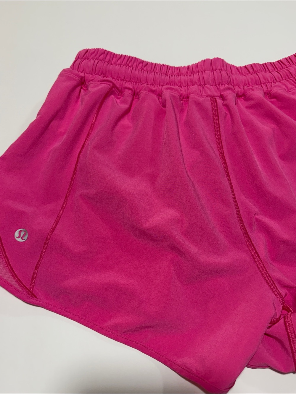 lululemon athletica Bright Hot Pink Run Shorts 8 - Picture 7 of 13